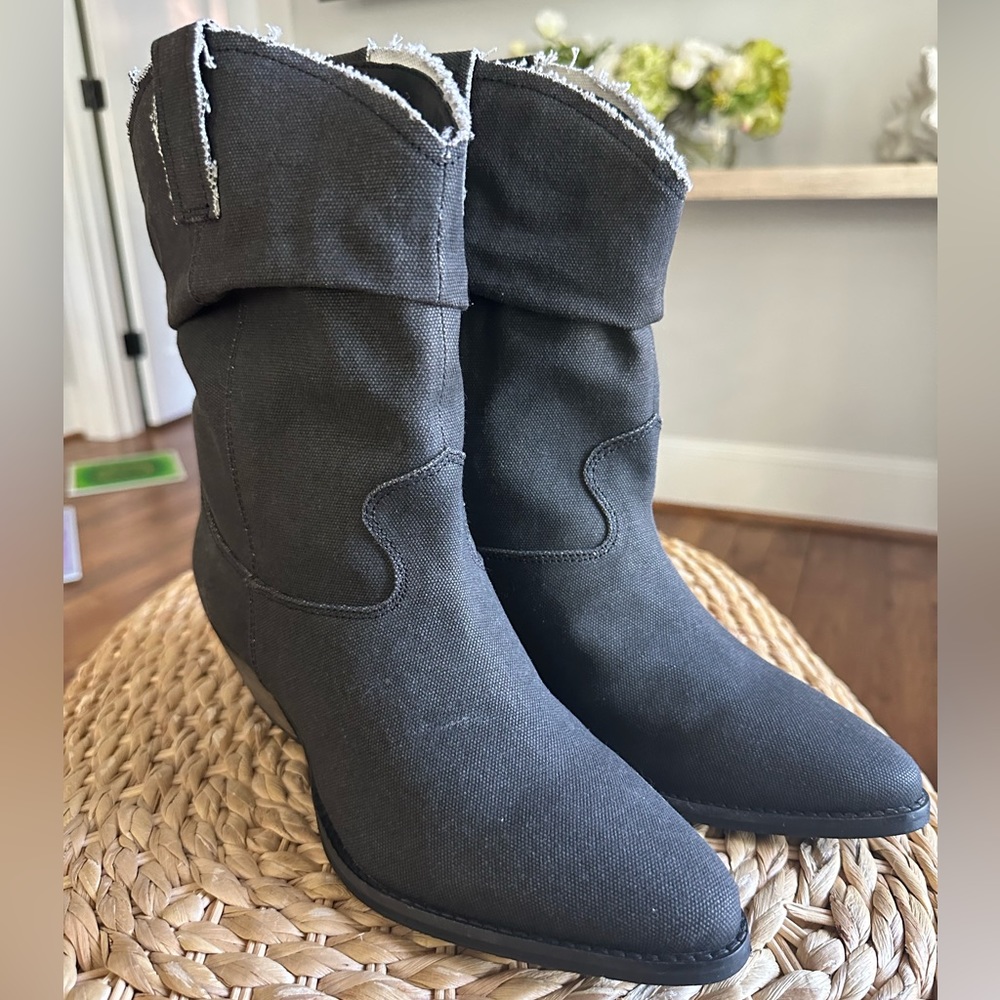 CHARLES DAVID Dark Grey Canvas Boot